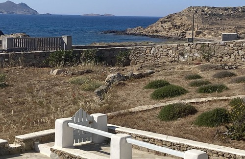 Ftelia Apartment | Seaside house in famous Ftelia Beach Mykonos1 min walking distance from thebeach