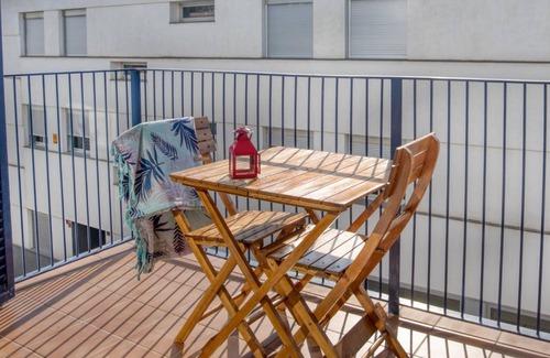 Palamos Apartment | Seaside Relaxation: Bright Apartment ⚓🌞