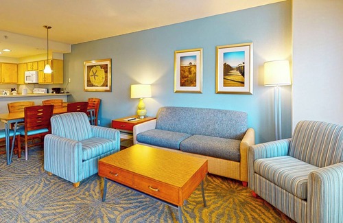 Seaside Gilbert District Condo | Seaside Resort - Deluxe 2 Bedroom 2 Bath - Assignment 3