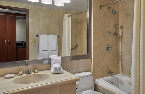 Sunny Isles Beach Resort | Seaside Retreat in this Amazing Property! Stunning City View Room