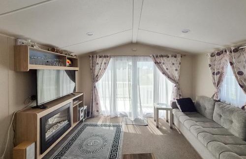 Hayling Island House | Seaside Retreat