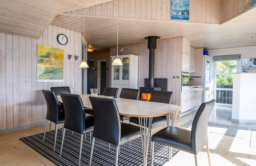 Rindby Strand House | Seaside Retreat in Rindby-By Traum