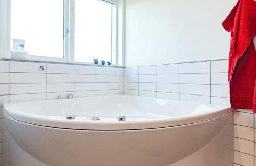 Bøjden House | Seaside Retreat with Spa - By Traum Ferienwohnungen