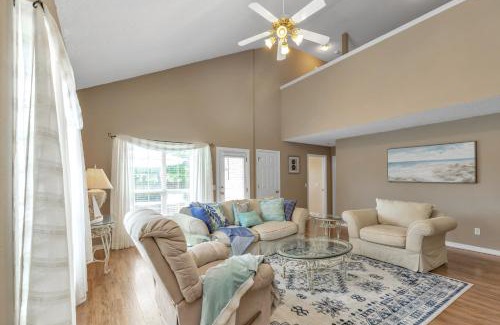Navarre House | Seaside Sanctuary close to Navarre Beach!