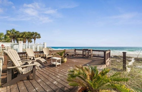 Kiska Beach House | Seaside Serendipity - Wonderful Private Beachfront Home - Beautiful!