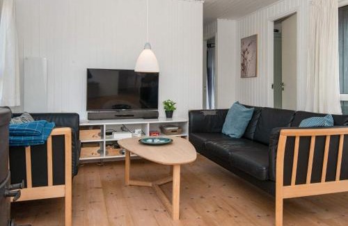 Henne Strand House | Seaside Serenity at Henne Strand-By Traum