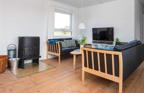 Henne Strand House | Seaside Serenity at Henne Strand-By Traum