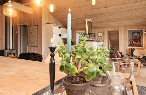 Nordost House | Seaside Serenity in LyngsAY-By Traum