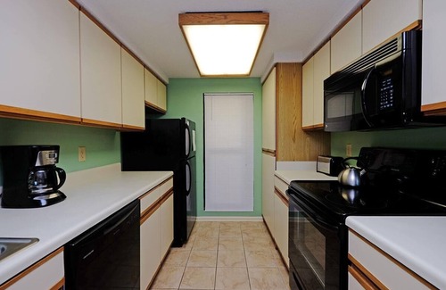 Litchfield by the Sea Condo | Seaside Splendor Elegant 2BR Condo Resort Perks