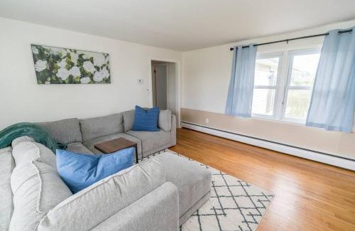 Guilford Apartment | Seaside