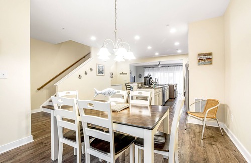 West Ocean City House | Seaside Village Townhouse w/Private W/D, Shared Pool, WiFi, AC - Soak Up The Sun