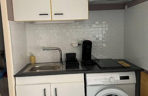 Montpellier Apartment | Seasonal rental le grau du roi Animals accepted. 200 m from the beach