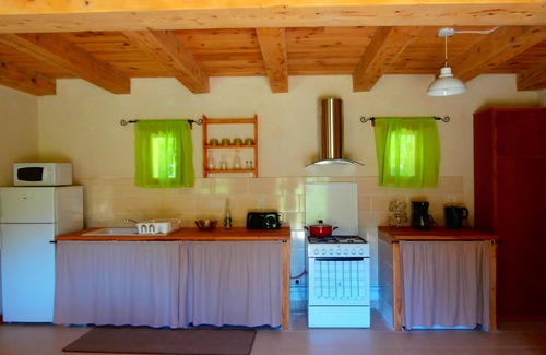 Le Thor Villa | Seasonal rental in the countryside, 5 min from all shops 10 min from Isle sur la Sorgue