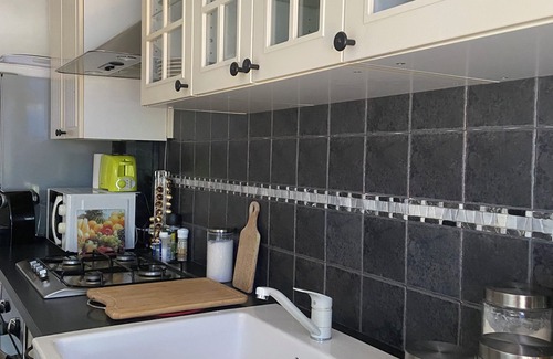 Frejus Port Apartment | Seasonal rental Two-room apartment 48 m2 Frejus plage et du Port. Terrace 15 m2.