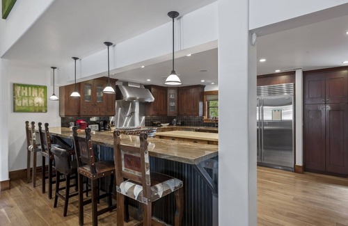 North Park City House | Seasonal specials-outdoor living areas Luxe, large Walk 2 lift&town! Gameroom,AC