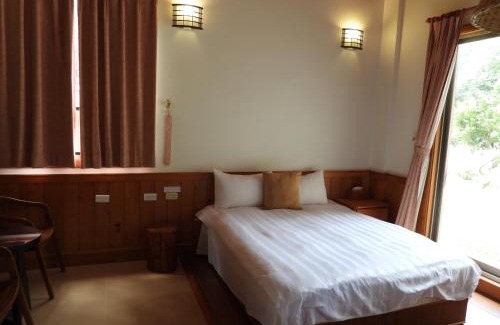 Jiaoxi House | Seasons Inn