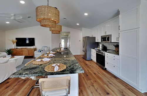 Seaspray House | Seaspray | Private Pool, 4 Bikes