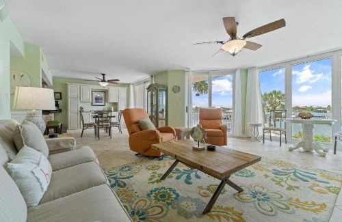 Ono Island House | SeaSpray Riverside 214