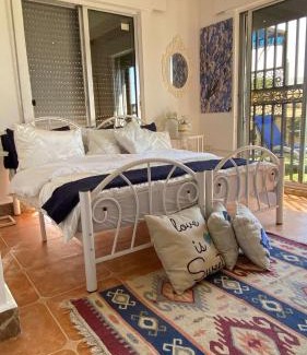 Sweimeh Apartment | SeaStar Sea View apartment 10 minutes away from beach