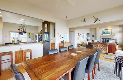 Fenwick Island House | Seatowne bayfront home w/outdoor shower, community pool, tennis & pier