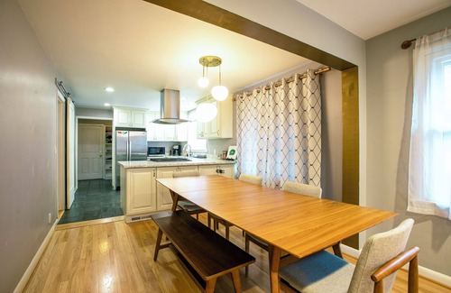 North Beacon Hill House | Seattle Bungalow by the Park — 4 Bedroom Home for the Whole Family