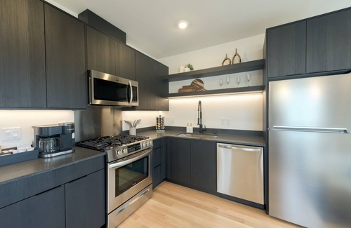 Wallingford House | Seattle Charm|Near University|3 BR|W&D|WIFI