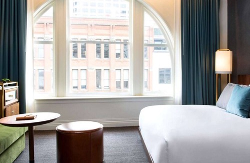 Downtown Seattle Hotel | Seattle Stay! Restaurant, Bike Rental, Close to Seattle Aquarium