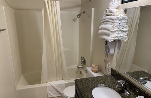 Grover Beach Hotel | Seaview Inn