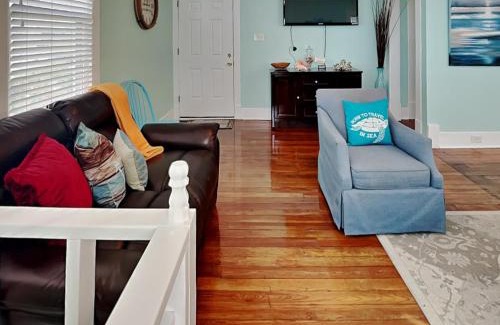 Galveston House | Seawall Celebration - Up