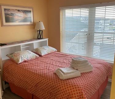 North Wildwood Apartment | Seawall Strolls & Sunset Sips - Ocean View