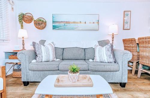 Cherry Grove Beach Apartment | Seaward Escape - Cherry Grove Beach