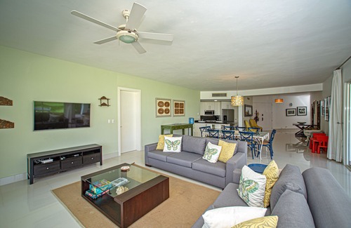 Cabarete Apartment | Seawinds Family Retreat, Spacious 3 Bdrm on Garden Floor