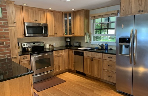South Casco House | Sebago Lake Luxurious House on Raymond Cape-Great for Families