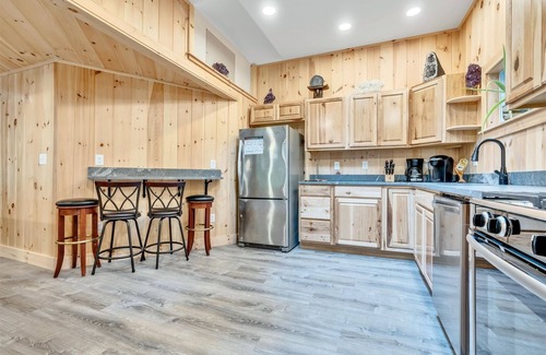 Sebago Cottage | SEBAGO LAKE WATERFRONT. Frontage is on Northwest River with views of Sebago Lake