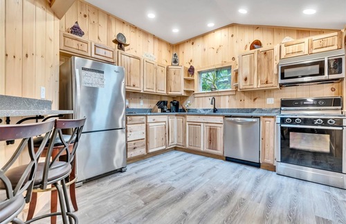Sebago Cottage | SEBAGO LAKE WATERFRONT. Frontage is on Northwest River with views of Sebago Lake
