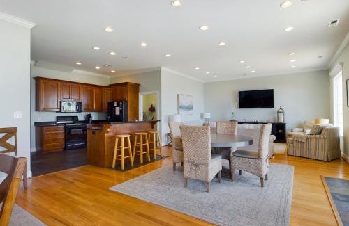 Cherry Grove Beach House | Sebastian in Cherry Grove is a 6 bedroom oceanfront home with a pool