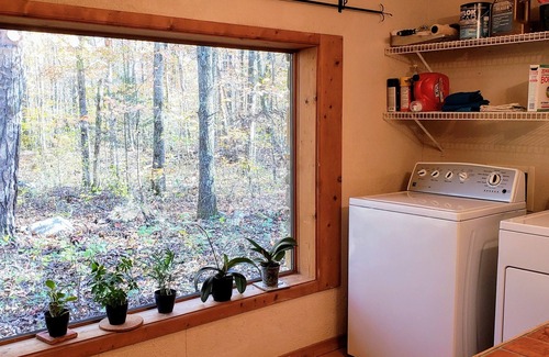 Sequatchie House | Secluded, amazing artesian home in beautiful Coppingers Cove - outdoor paradise