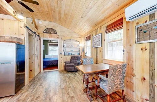 Whittier Cabin | Secluded and Cozy cabin in the Smokies - Whittier NC - Pet Friendly