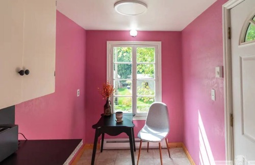 Wallace Apartment | Secluded Apartment w/ garage