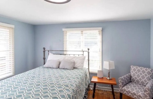 Wallace Apartment | Secluded Apartment w/ garage