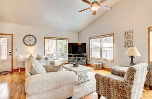 Branson House | Secluded Branson Escape with Pool and Game Room!