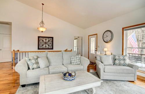 Branson House | Secluded Branson Escape with Pool and Game Room!