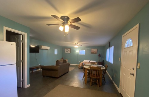 Ocklawaha Cabin | Secluded Cabin #2 in the Woods Close to Everything
