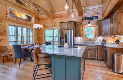 Logan Cabin | Secluded Cabin in Beautiful Hocking Hills