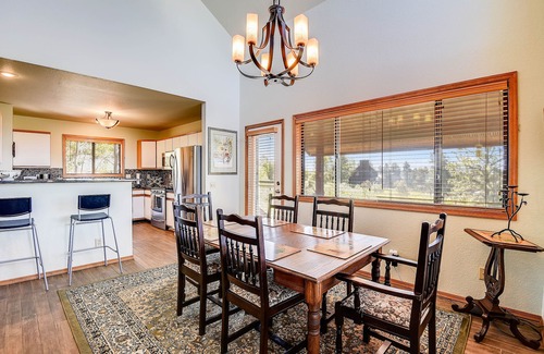 Pagosa Springs Cabin | Secluded cabin near lakes with fantastic outdoor space and modern comforts