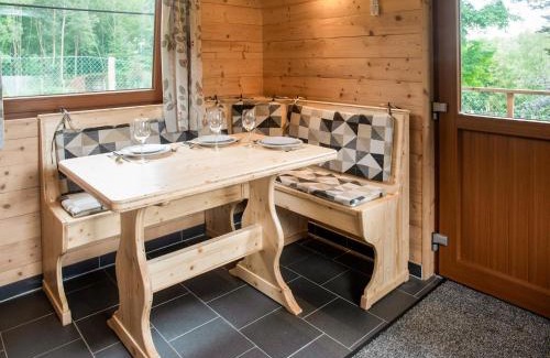 Commanster Ski Chalet | Secluded Chalet in Rogery, cleaning included