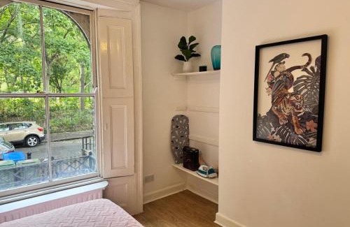 East Walworth Apartment | Secluded & Cosy Private 1 Bed Apartment Perfect for 2
