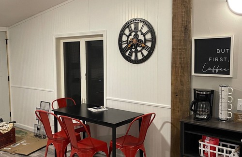 New Lisbon Cabin | Secluded cozy cabin walking distance to Castle Rock Lake - remodeled!