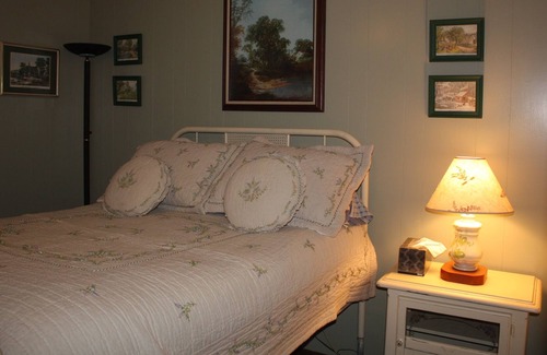 Camp Nelson Cabin | Secluded, cozy cabin in the heart of Camp Nelson with WIFI and incredible views