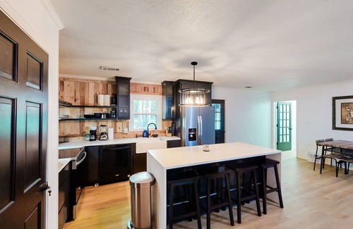 Chattahoochee Hills Cabin | Secluded dog-friendly cabin with updated interior, firepit, games, W/D, and AC